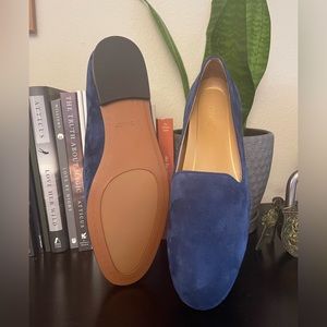 Vionic Willa blue suede slip on loafers (size 9)